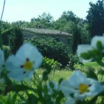 La Fontaiola Фермерский дом *